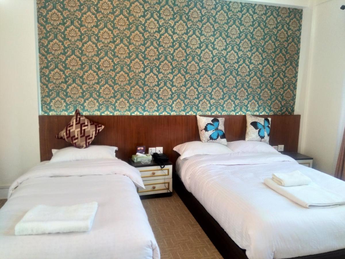 Hidden Leaf Bed & Breakfast Lalitpur Экстерьер фото