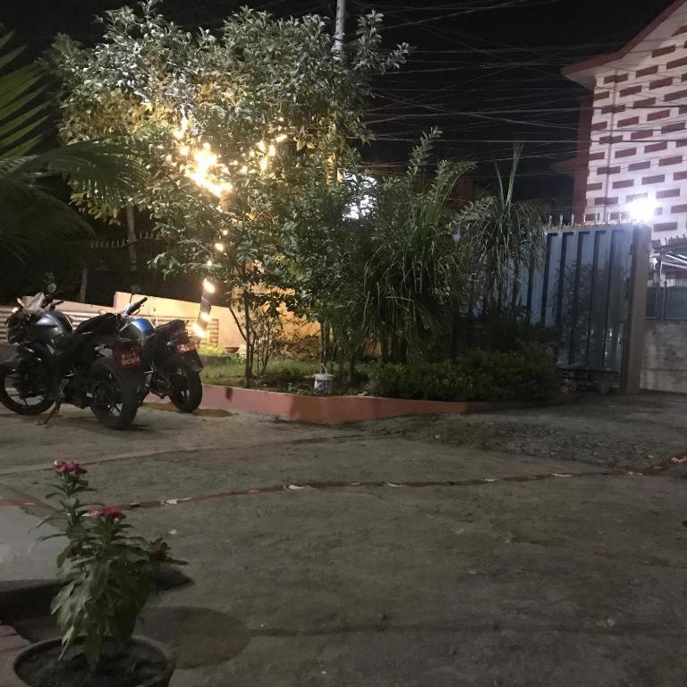 Hidden Leaf Bed & Breakfast Lalitpur Экстерьер фото